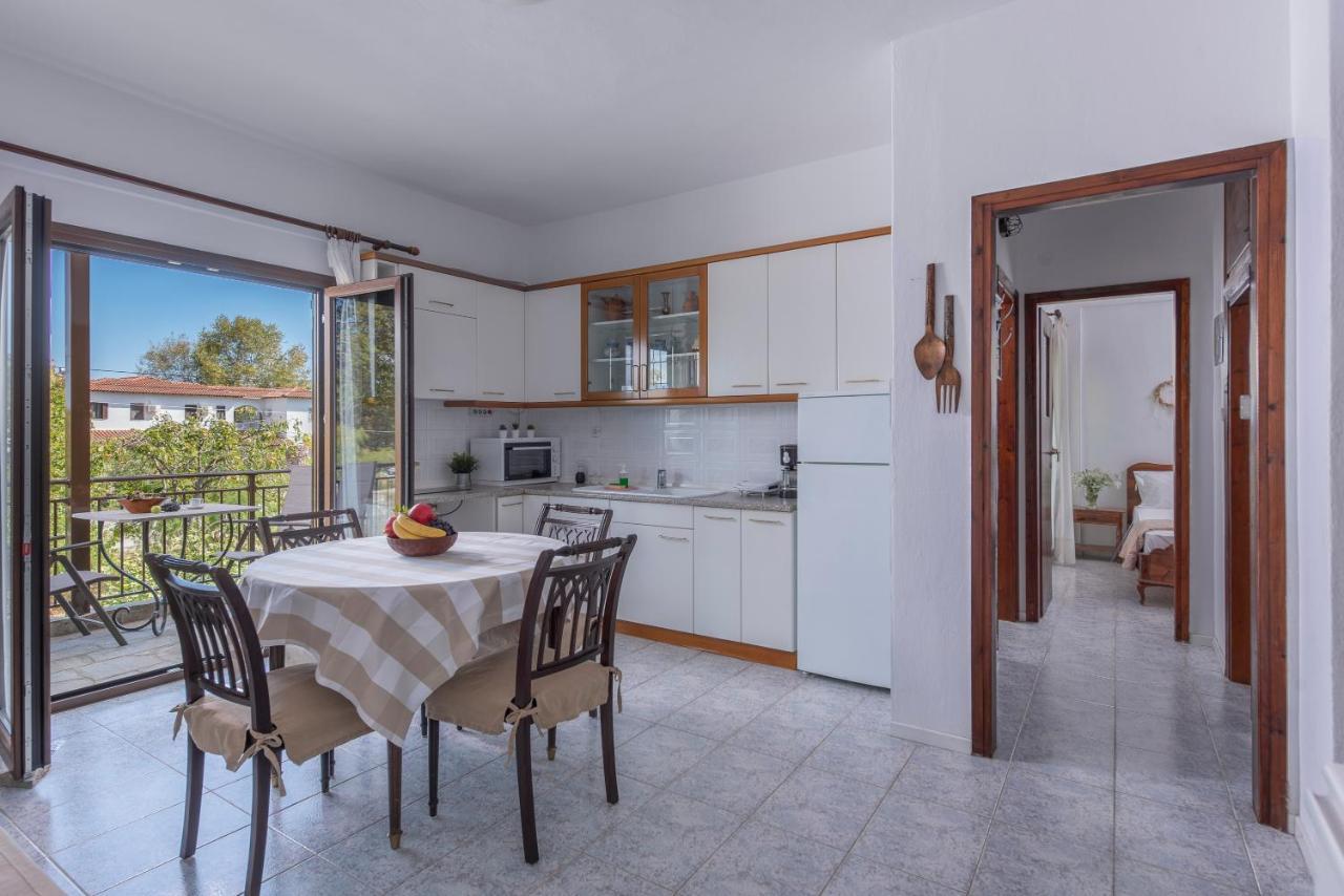 Blooming Memories Appartement Vourvourou Buitenkant foto